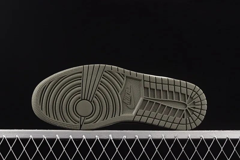 All Categories Air Jordan Jordan Series Basketball Shoes Air Jordan 1 Low Travis Scott x Air Jordan 1 Low AJ1 Joe 1 Black Green Undercut Low-top Cultural Sneakers CQ4277-008